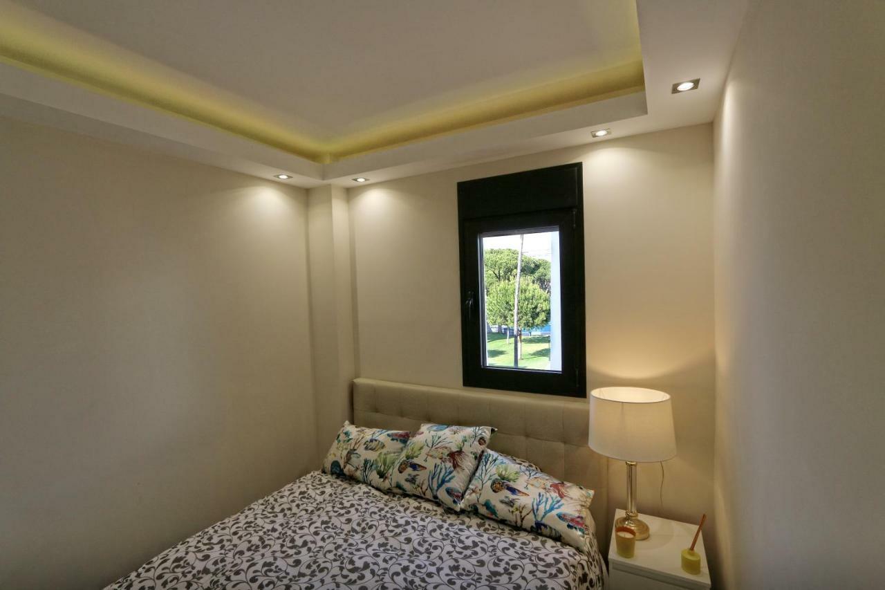 Beachfront Luxury Residence, Playas Del Duque, Puerto Banus, Marbella Eksteriør billede