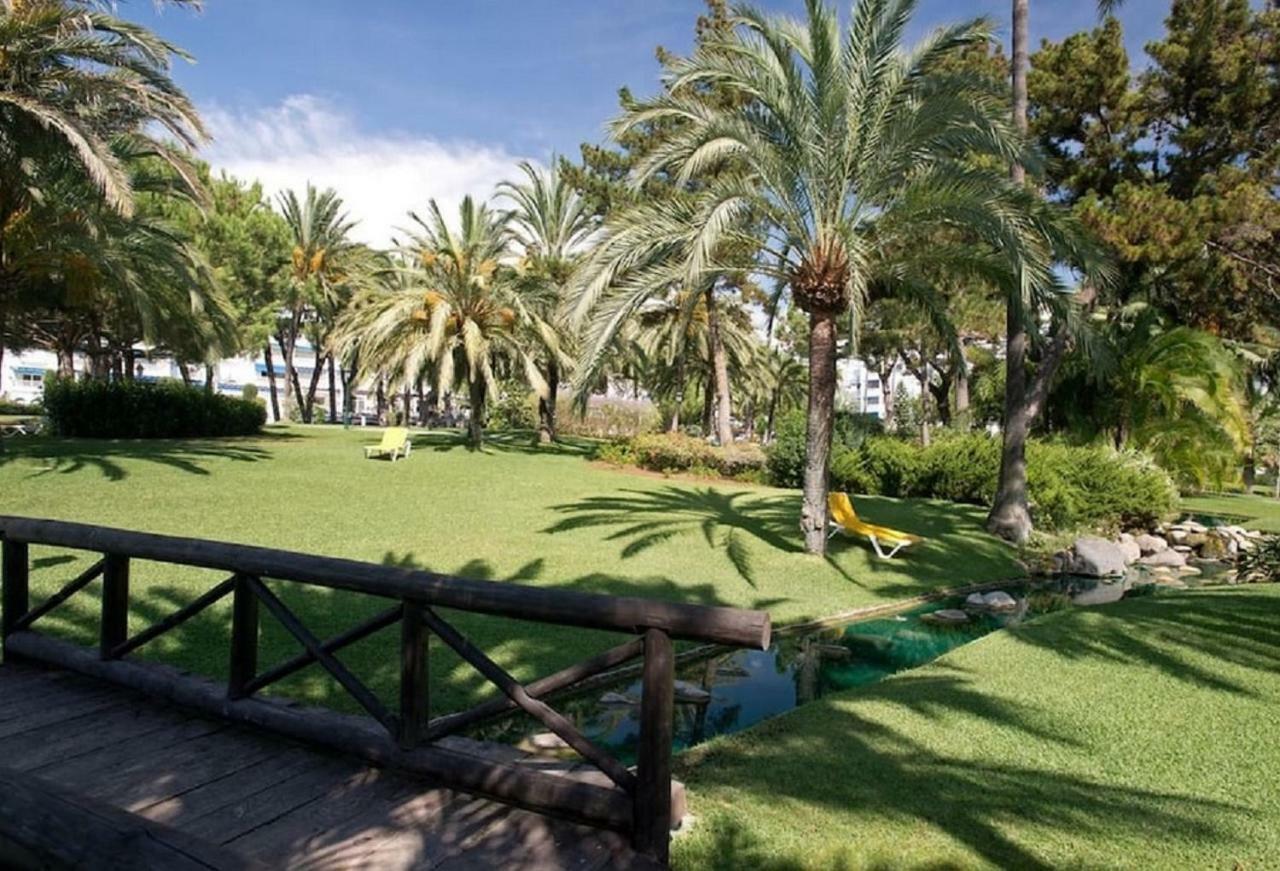 Beachfront Luxury Residence, Playas Del Duque, Puerto Banus, Marbella Eksteriør billede